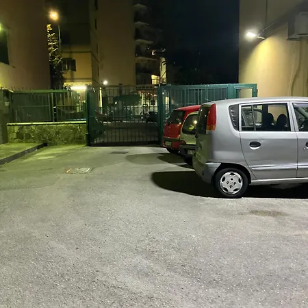 Rosemary S House Napoli Vomero Private Parking-3